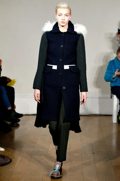 Look 22
